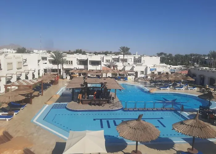 Tivoli Hotel 4*